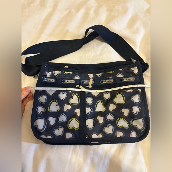 LeSportsac deluxe every day bag - Picture 4 of 5